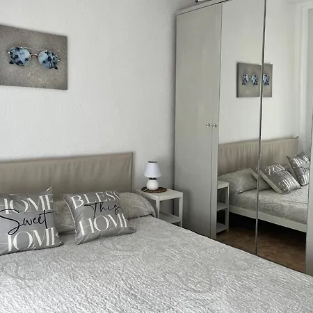 Cute 150m To The At Quite Area * Dénia