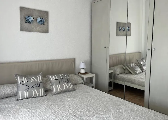 Cute 150m To The At Quite Area * Dénia