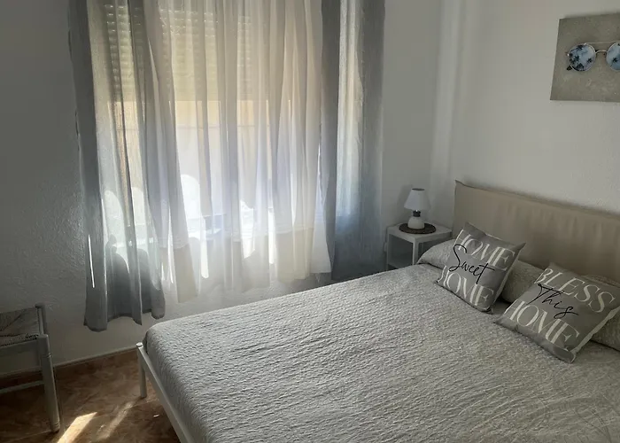 Lejlighed Cute 150m To The At Quite Area